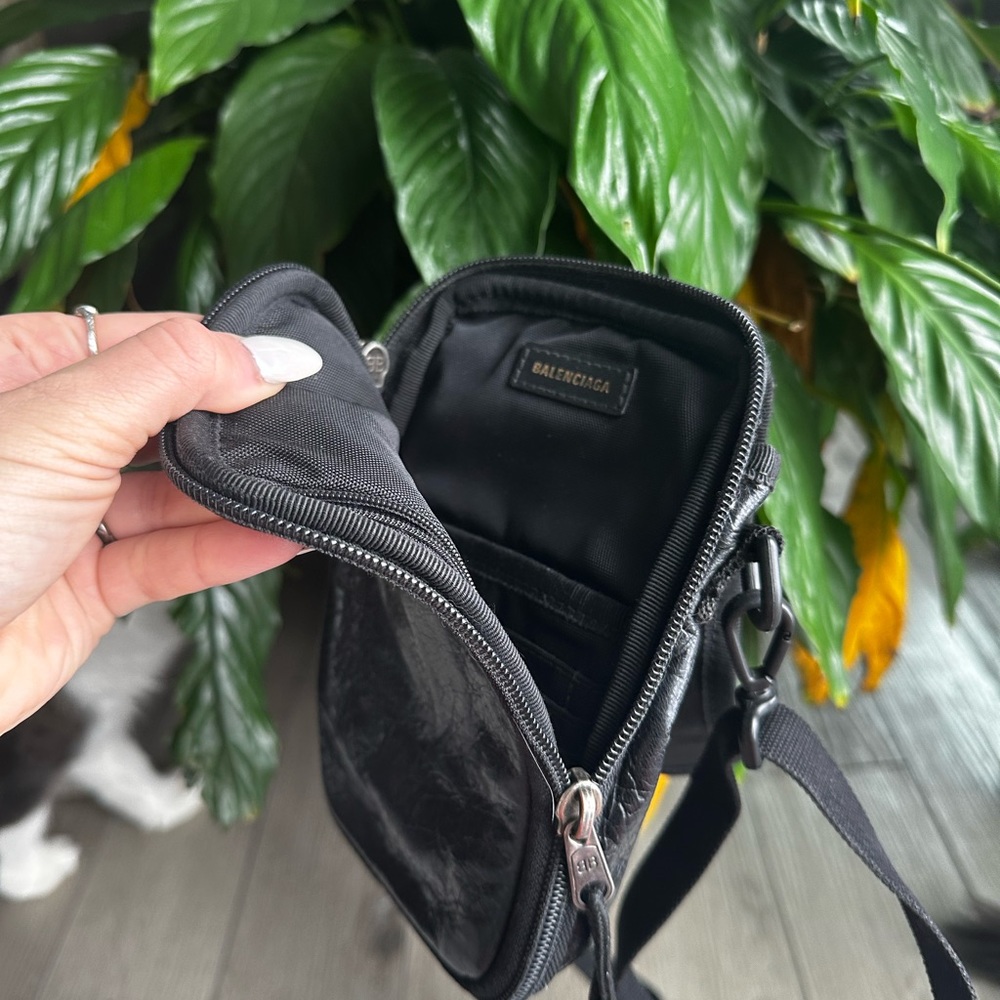 Balenciaga Leather Crossbody Explorer Pouch - Picture 2 of 2